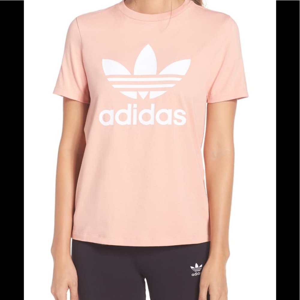 !! Adidas Tee !!